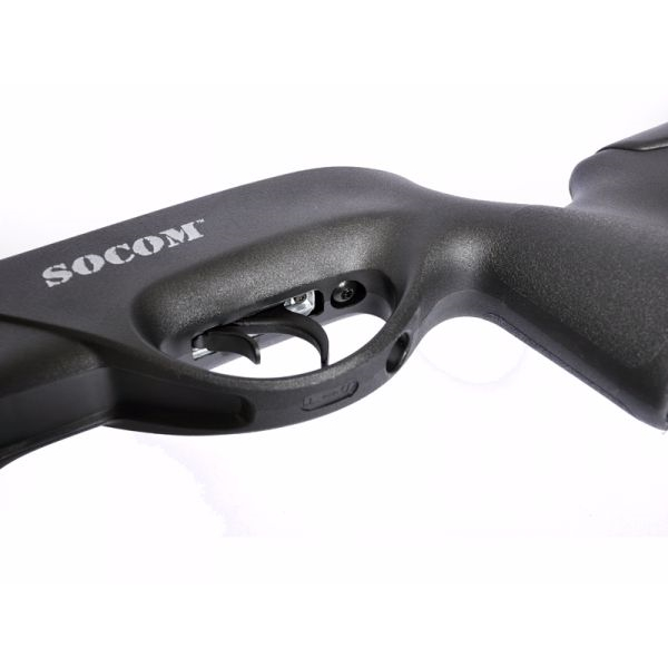 Пневматическая винтовка Gamo Socom Carbine Luxe 4,5 мм (переломка, пластик, прицел 3-9x40 IR WR)
