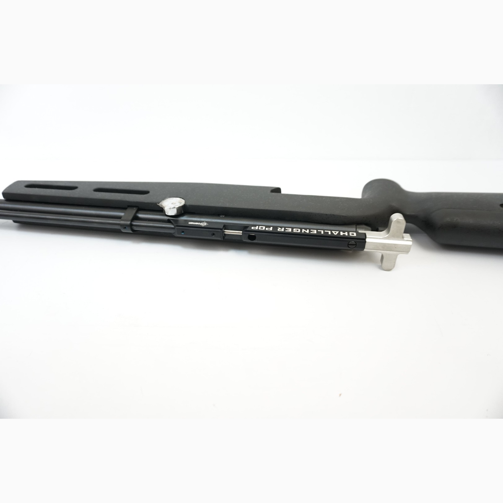 Пневматическая винтовка Crosman PCP Challenger CH2009S 4,5 мм (черн. пластик, диоптрический прицел)